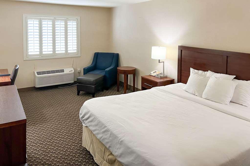 Comfort Inn And Suites Thatcher Room photo